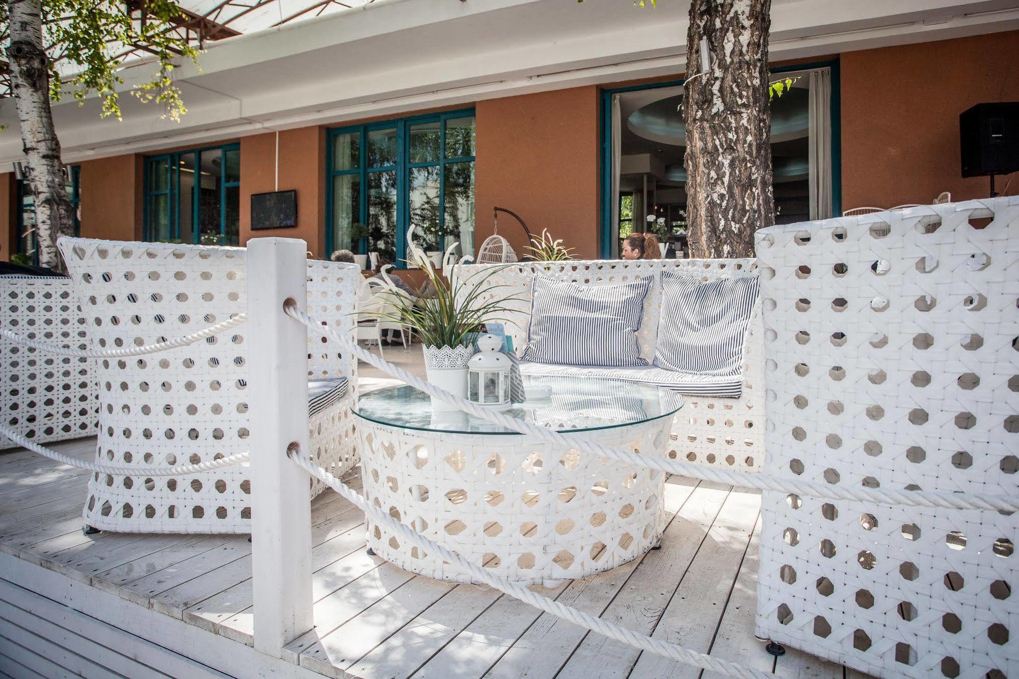 Hotel Rahovets Gorna Oryakhovitsa Exterior photo